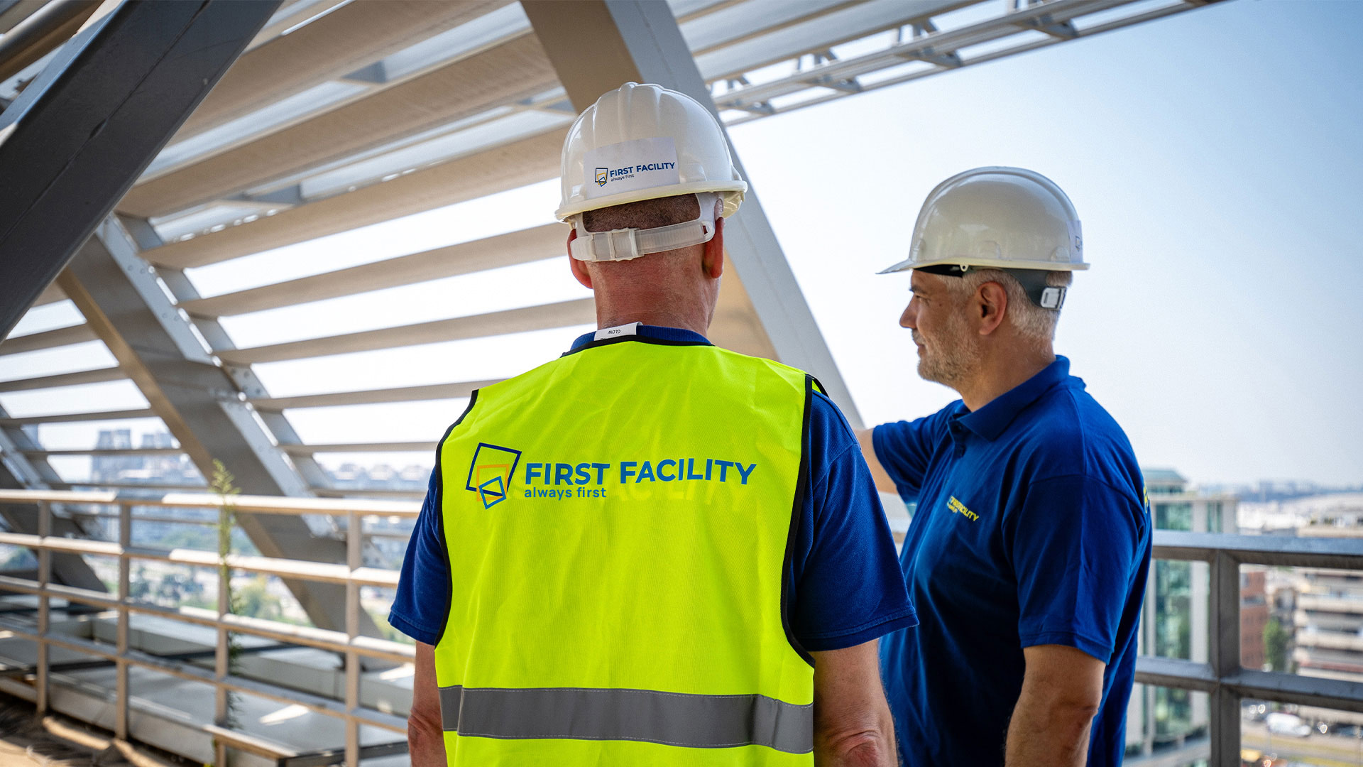 First Facility | Supervize a komunikace s externími poskytovateli služeb